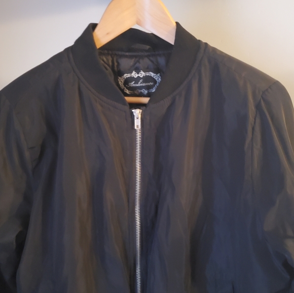 AMBIANCE Black Bomber Jacket - Large - Picture 3 of 5